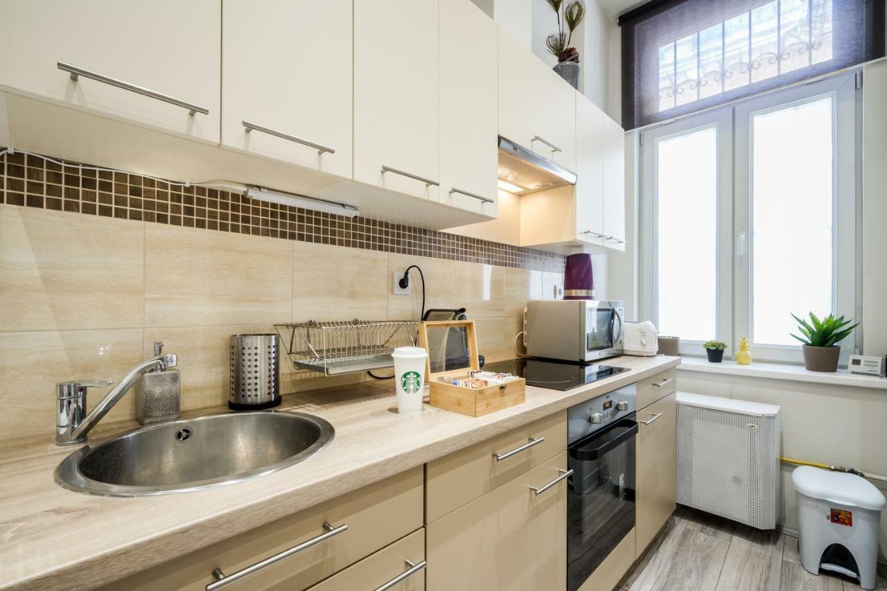 شقة A9 Houseleek Astoria بودابست المظهر الخارجي الصورة